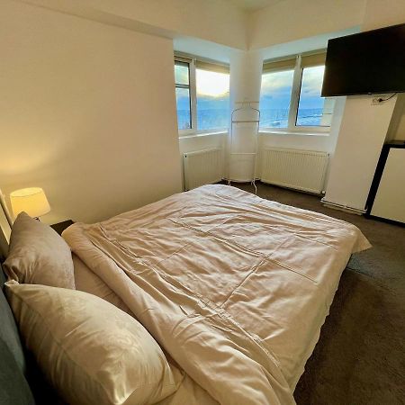 Mnm Lapusneanu Appartement Iasi Buitenkant foto