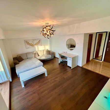 Mnm Lapusneanu Appartement Iasi Buitenkant foto
