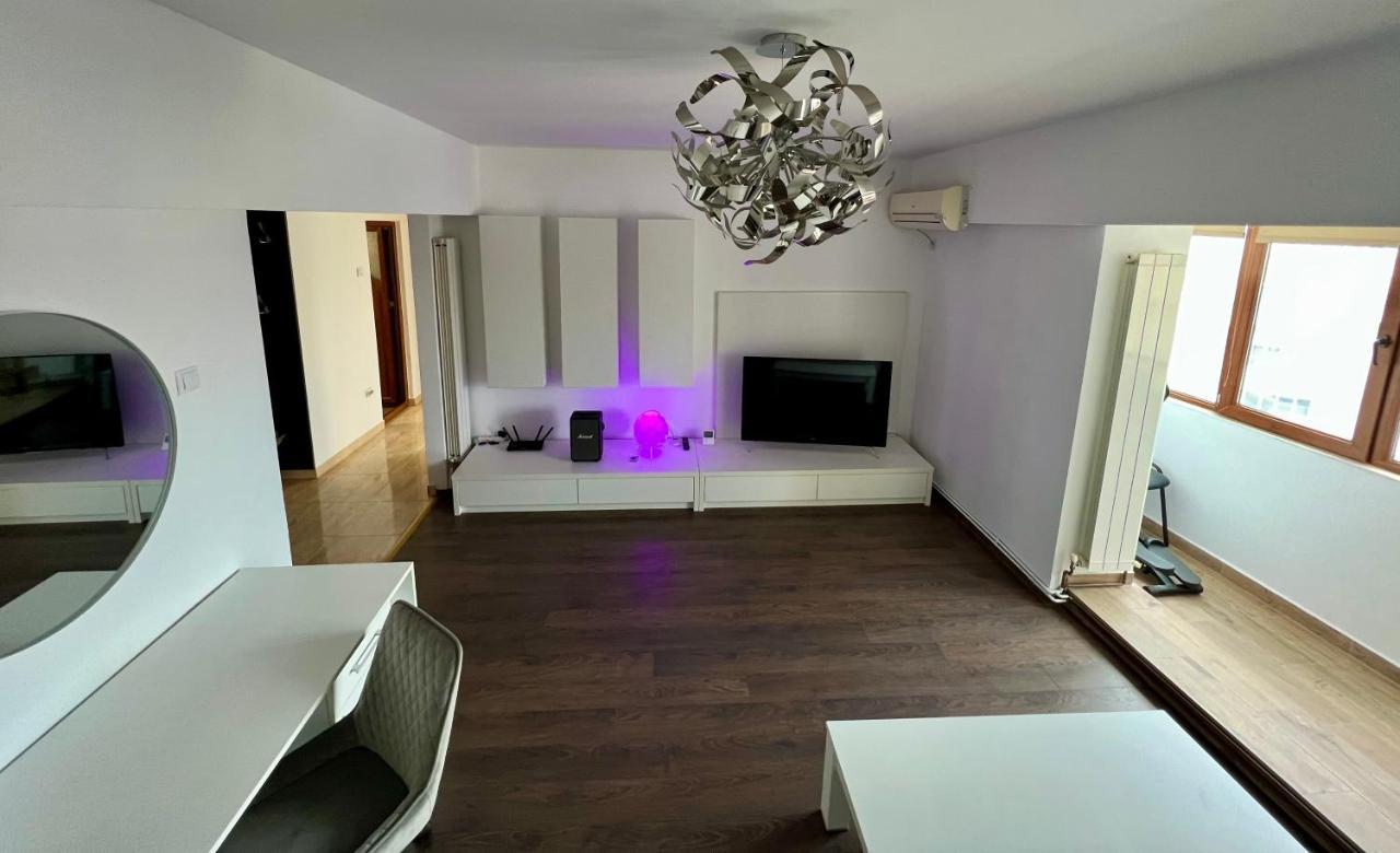 Mnm Lapusneanu Appartement Iasi Buitenkant foto