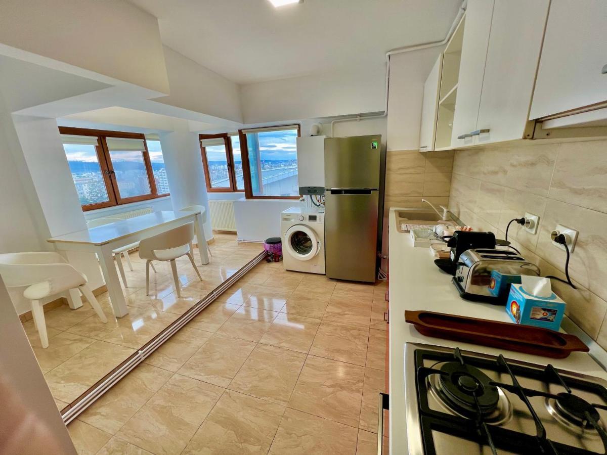 Mnm Lapusneanu Appartement Iasi Buitenkant foto