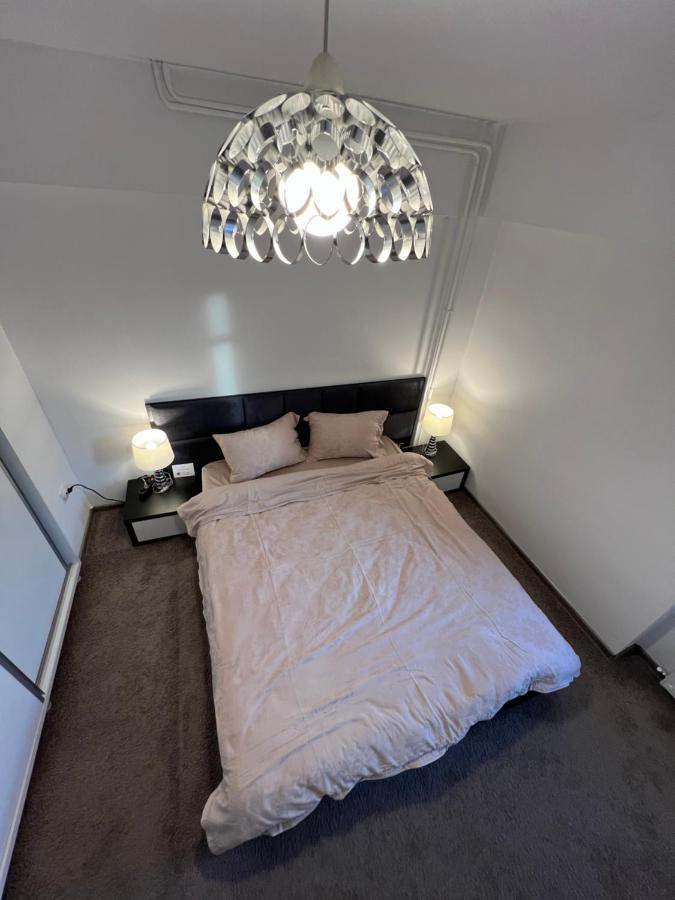 Mnm Lapusneanu Appartement Iasi Buitenkant foto