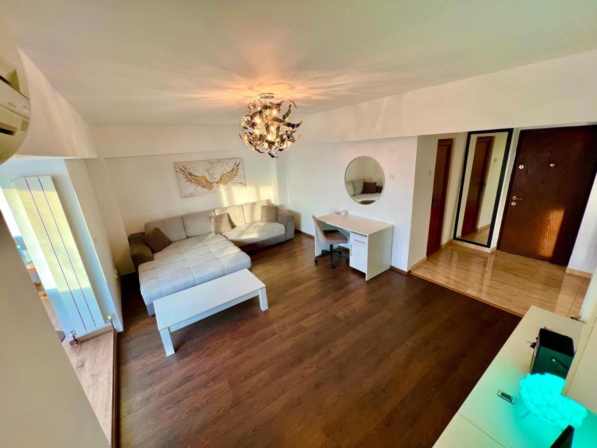 Mnm Lapusneanu Appartement Iasi Buitenkant foto