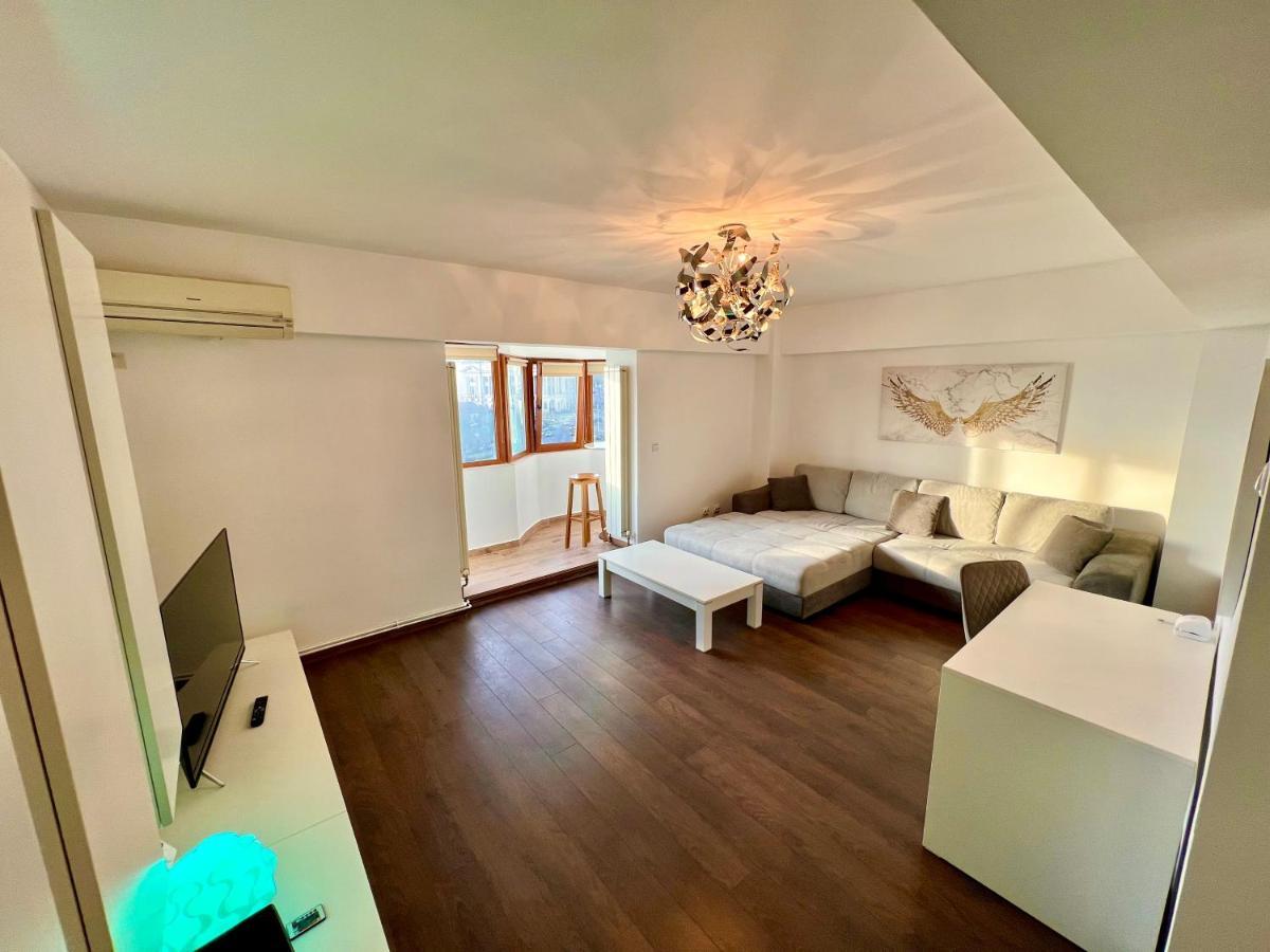 Mnm Lapusneanu Appartement Iasi Buitenkant foto
